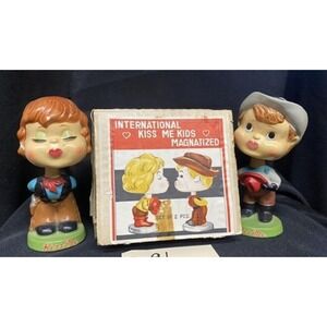 Vintage International Kiss Me Kids Magnetized Bobble Head Couple Boy Girl Set